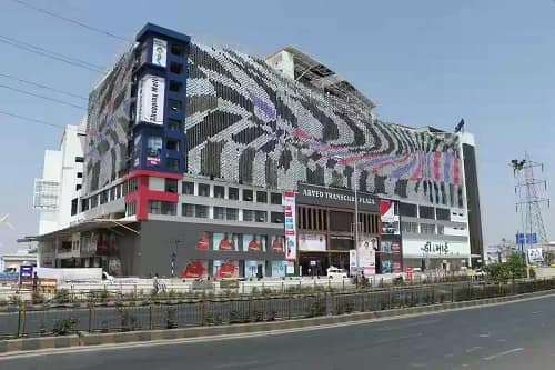 Arved Transcube Plaza