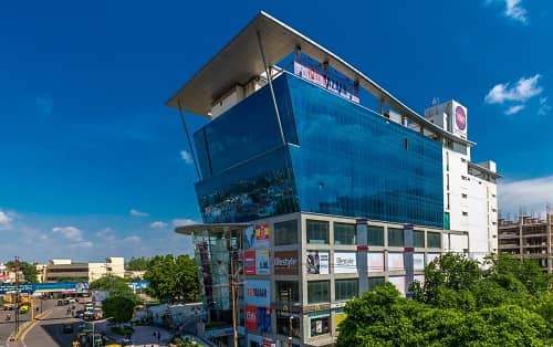 Top 5 Shopping Malls in Agra